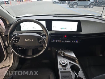 2023 Kia EV6 Wind – miniatura 11