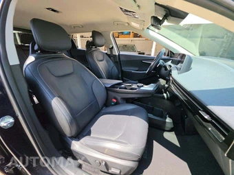 2023 Kia EV6 Wind - miniatura 15