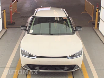 2023 Kia EV6 Wind - miniatura 2