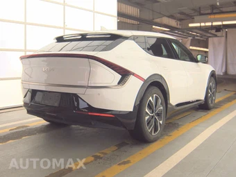 2023 Kia EV6 Wind - miniatura 4