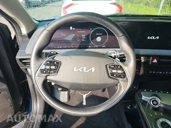 2023 Kia EV6 Wind - miniatura 10