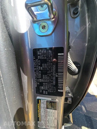 2023 Kia EV6 Wind - miniatura 14