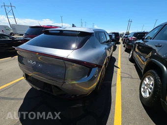 2023 Kia EV6 Wind - miniatura 4