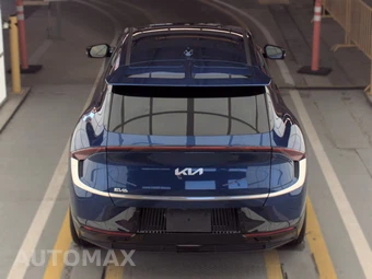 2023 Kia EV6 Wind - miniatura 5