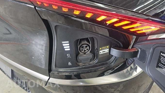 2023 Kia EV6 Wind – miniatura 20