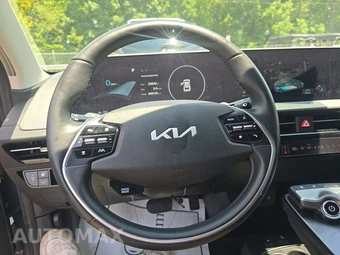 2023 Kia EV6 Wind - miniatura 10