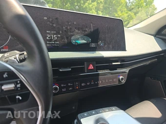 2023 Kia EV6 Wind - miniatura 11