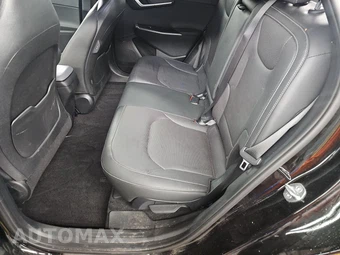 2023 Kia EV6 Wind - miniatura 13