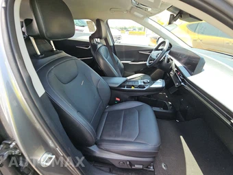 2023 Kia EV6 Wind – miniatura 8