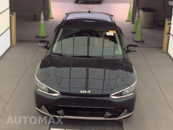 2023 Kia EV6 Wind - miniatura 2