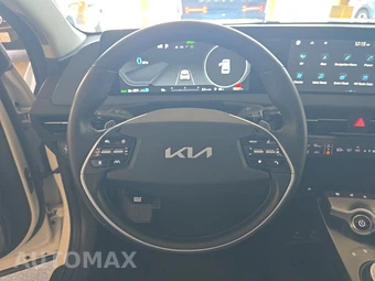 2023 Kia EV6 Wind – miniatura 10