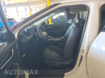 2023 Kia EV6 Wind – miniatura 7