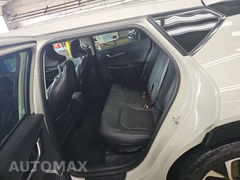 2023 Kia EV6 Wind - miniatura 13