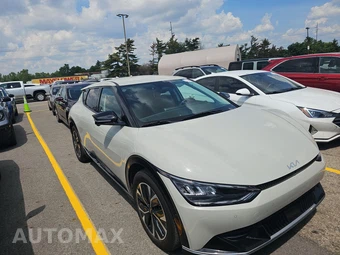 2023 Kia EV6 Wind - miniatura 3