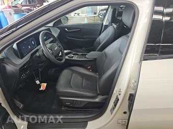 2023 Kia EV6 Wind - miniatura 7