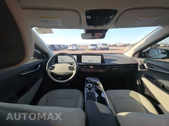 2023 Kia EV6 Wind - miniatura 11