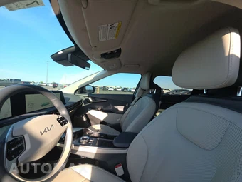 2023 Kia EV6 Wind - miniatura 17