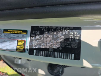 2023 Kia EV6 Wind - miniatura 14