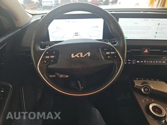 2023 Kia EV6 Wind - miniatura 10
