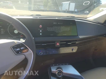2023 Kia EV6 Wind - miniatura 11