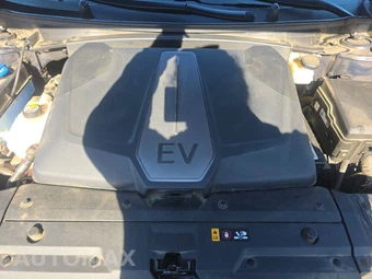 2023 Kia EV6 Wind - miniatura 15