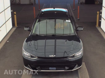 2023 Kia EV6 Wind - miniatura 2