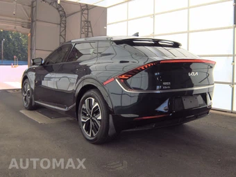 2023 Kia EV6 Wind - miniatura 6