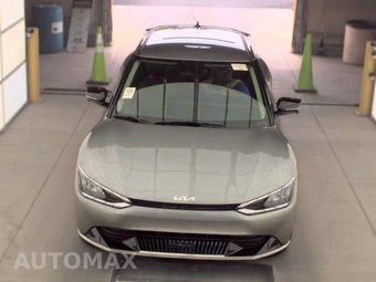 2023 Kia EV6 Wind - miniatura 2
