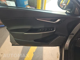 2023 Kia EV6 Wind - miniatura 9