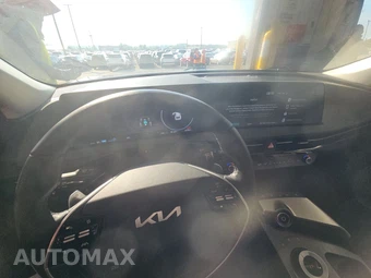 2023 Kia EV6 Wind - miniatura 11