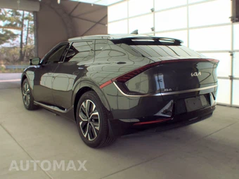 2023 Kia EV6 Wind - miniatura 6