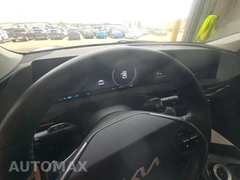 2023 Kia EV6 Wind - miniatura 11