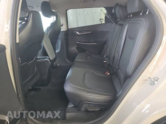 2023 Kia EV6 Wind - miniatura 13