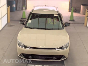 2023 Kia EV6 Wind - miniatura 2