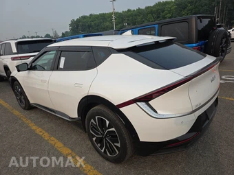 2023 Kia EV6 Wind - miniatura 6