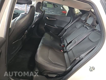 2023 Kia EV6 Wind - miniatura 13