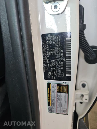2023 Kia EV6 Wind - miniatura 14