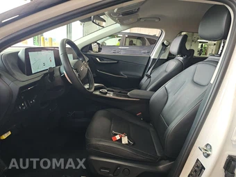 2023 Kia EV6 Wind - miniatura 7