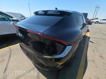 2023 Kia EV6 Wind - miniatura 4