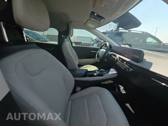 2023 Kia EV6 Wind - miniatura 8