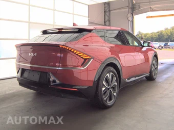 2023 Kia EV6 Wind – miniatura 4