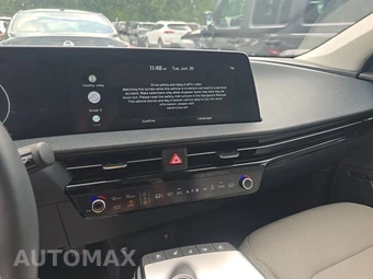 2023 Kia EV6 Wind - miniatura 11