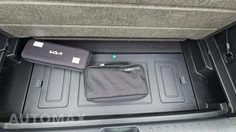 2023 Kia EV6 Wind - miniatura 23