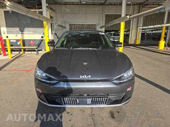2023 Kia EV6 Wind - miniatura 2