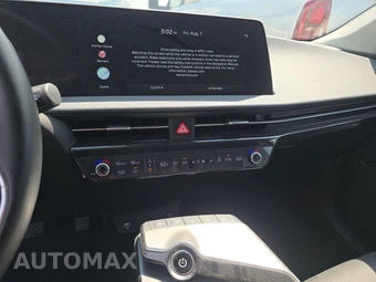 2023 Kia EV6 Wind - miniatura 11
