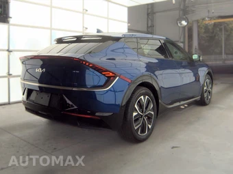 2023 Kia EV6 Wind - miniatura 4