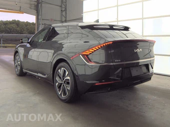 2023 Kia EV6 Wind – miniatura 6