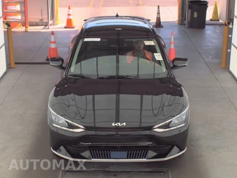 2023 Kia EV6 Wind - miniatura 2