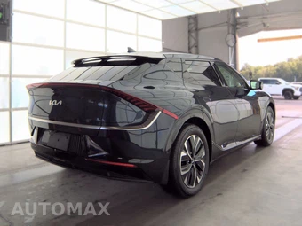 2023 Kia EV6 Wind - miniatura 4