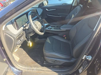 2023 Kia EV6 Wind - miniatura 7